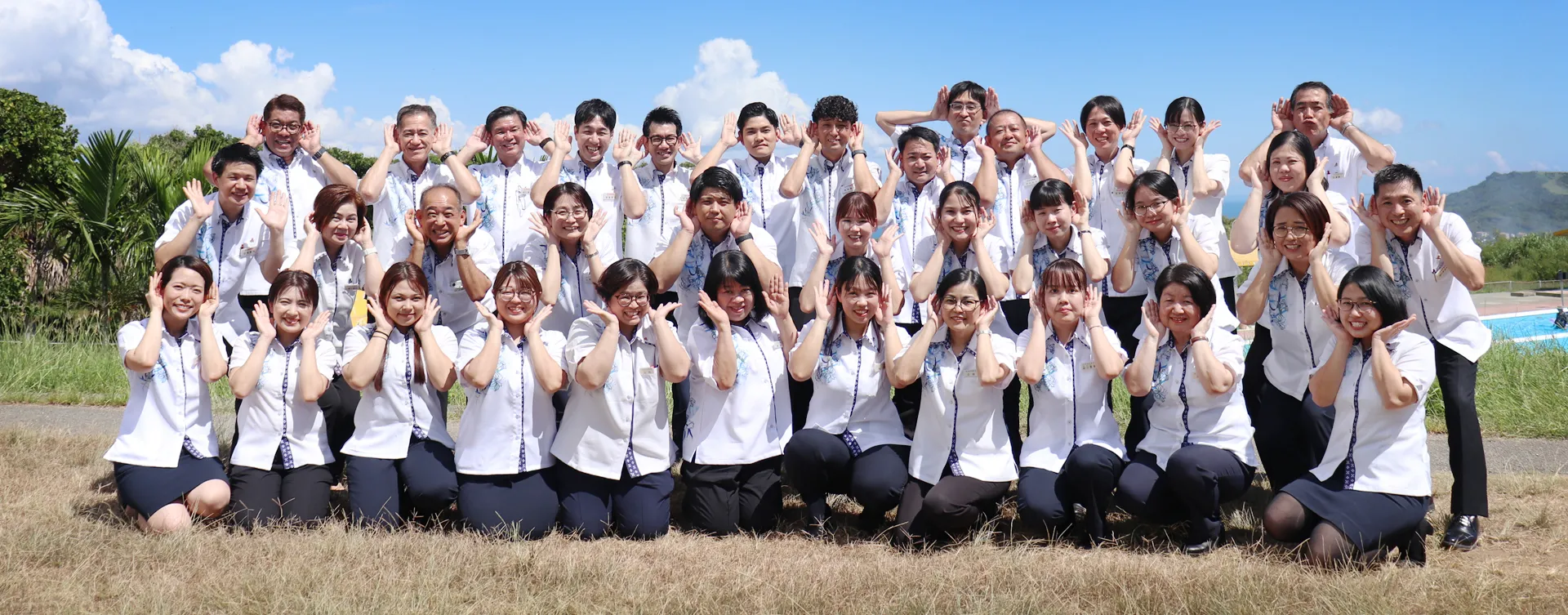 2025年11月社員集合写真